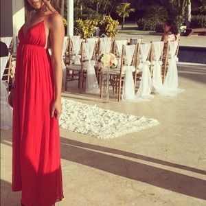Absolutely stunning red dress from Paris ❤️